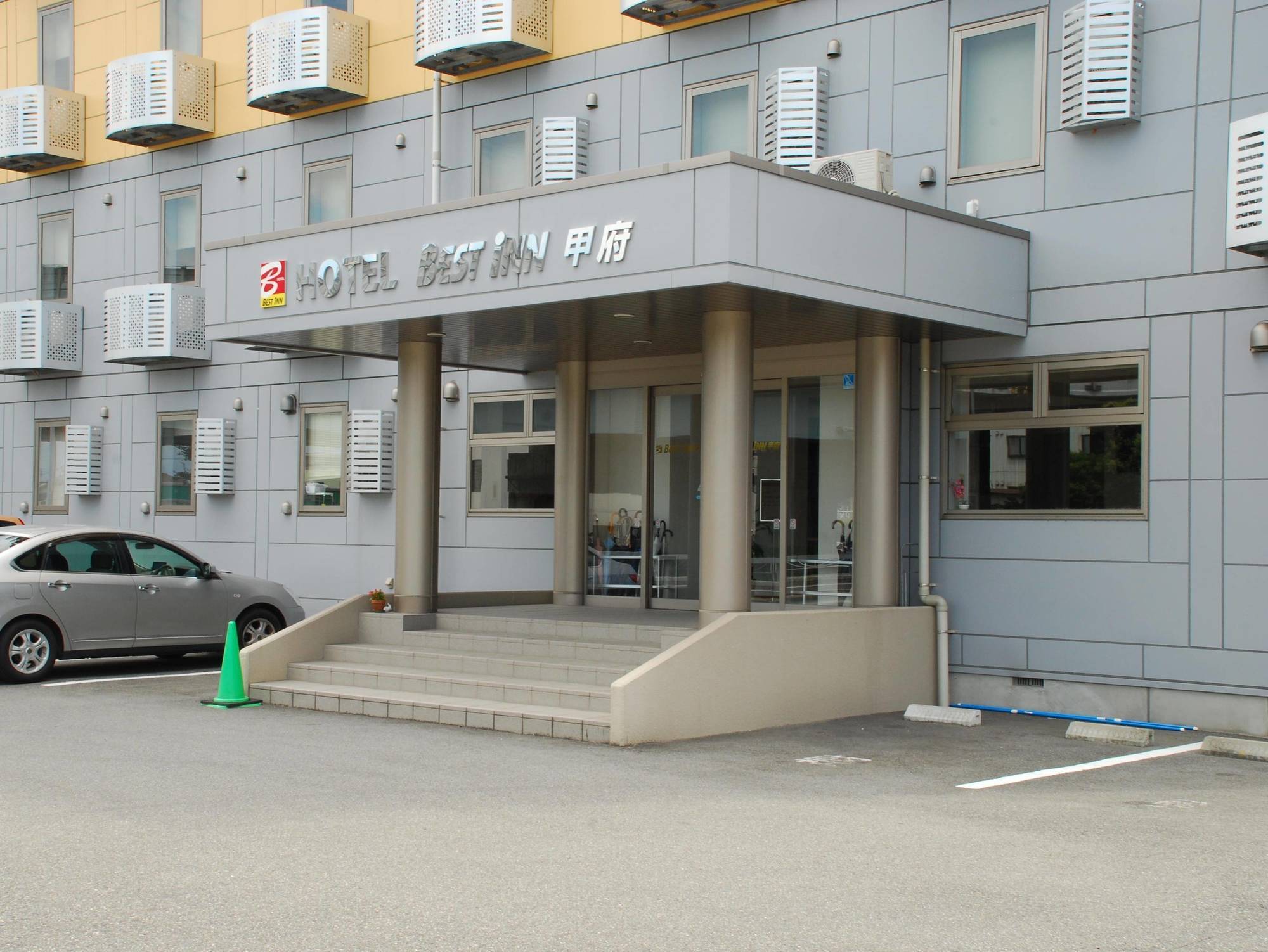 Comfort Inn Kofu Showa Inter Exteriör bild